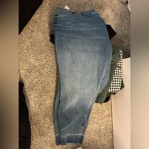 Size 20 old navy super skinny jeans